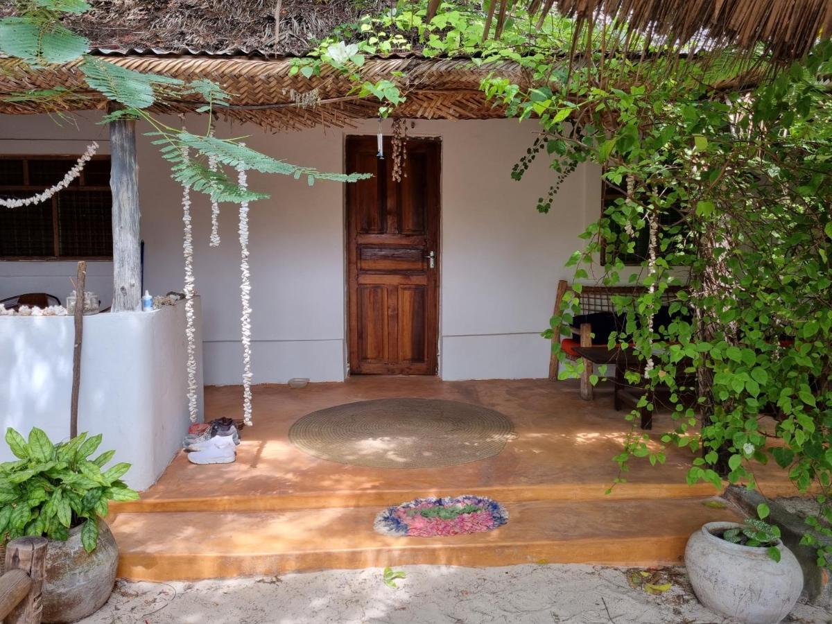 Sunny House Paje Hotel Bagian luar foto
