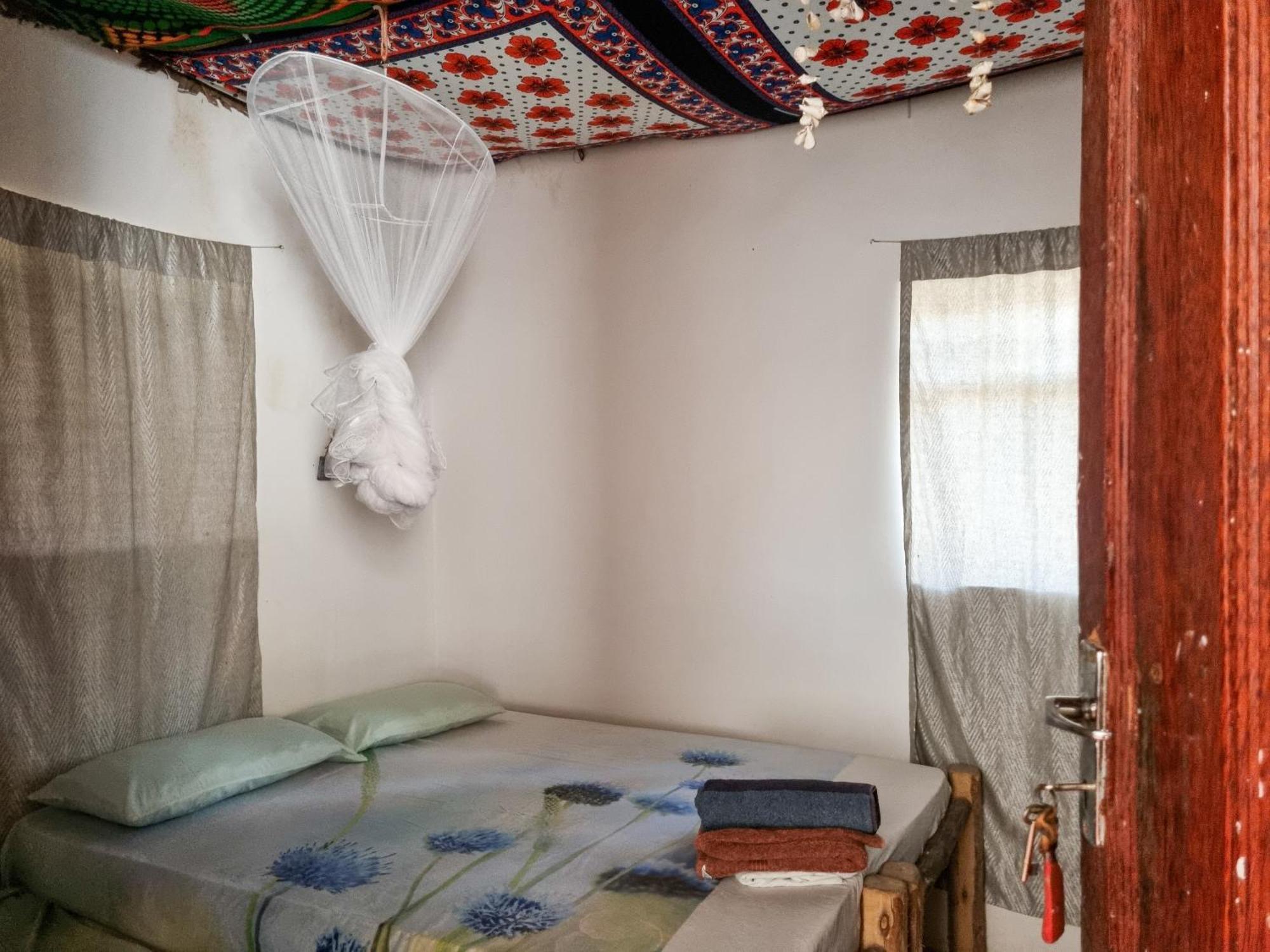 Sunny House Paje Hotel Bagian luar foto
